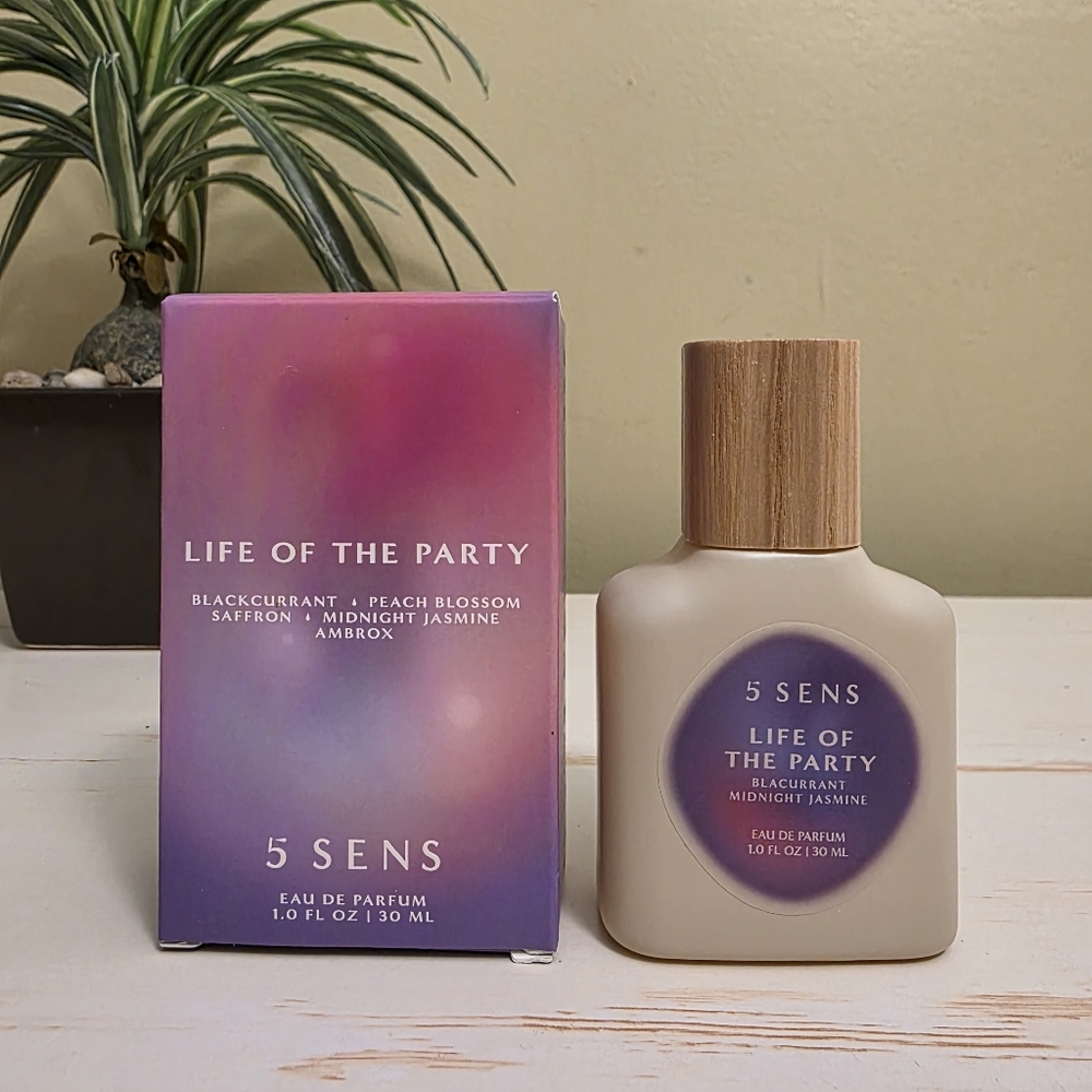 5 SENS | Life Of The Party Black Currant Midnight Jasmine 1 Fl Oz/30 mL - Picture 3 of 6